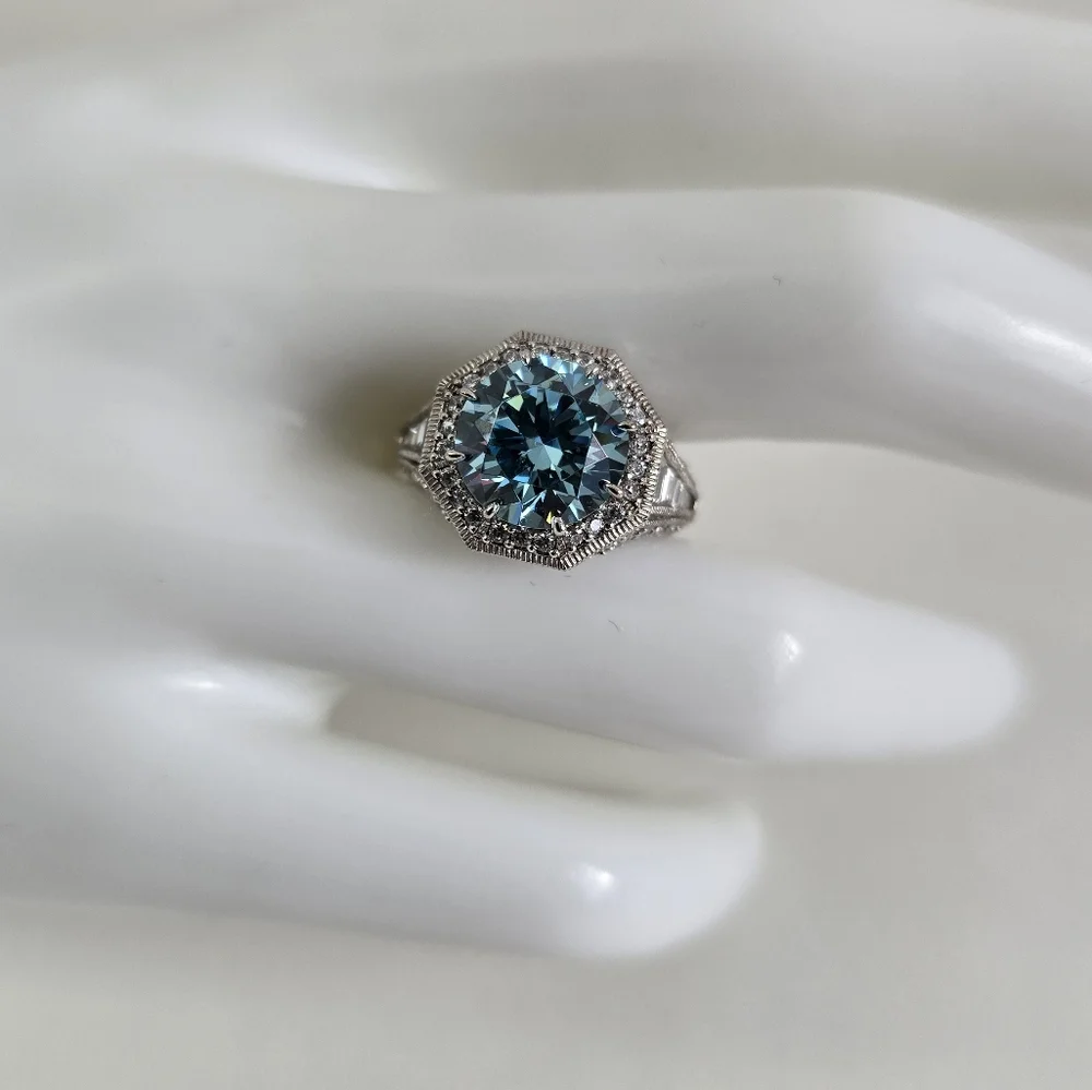 Sterling Silver 925 Stunning Blue and Silver Ring with Intricate Design